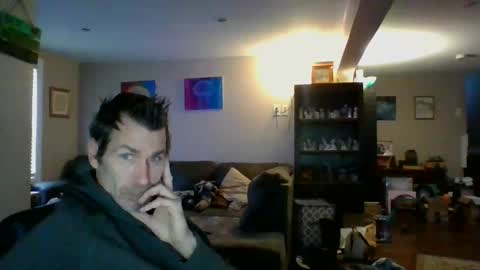GettOffMyLawn online show from January 8, 2:25 pm
