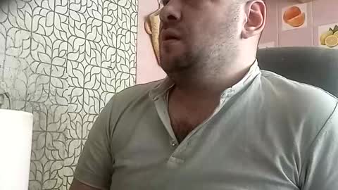 scuban87 online show from March 13, 10:51 am