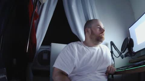 seanv26 online show from September 28, 2:20 am