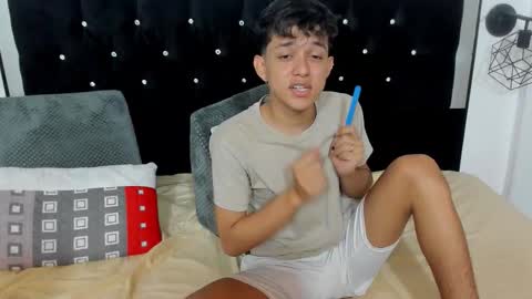 Sebastian Alvarez online show from November 29, 10:50 pm