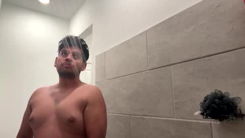 sebasbilbao7 online show from April 12, 6:39 am