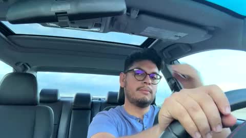 sebasbilbao7 online show from April 23, 12:29 am