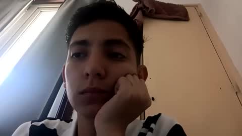 sebastian 0422 online show from May 4, 9:49 am