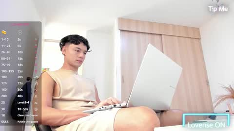 SEBAS  online show from October 28, 1:23 pm