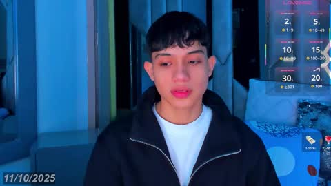 Sebastian online show from October 11, 8:34 pm