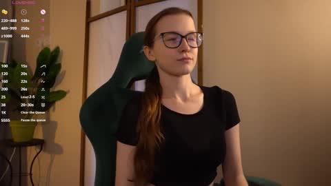 Brenda online show from October 13, 5:42 am