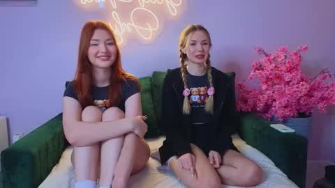 MaryRedhair PollyBlonde online show from November 17, 8:39 am