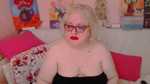 Alice online show from November 20, 8:50 pm