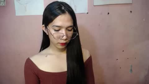 JUST CALL ME ABIA  online show from November 28, 9:38 am