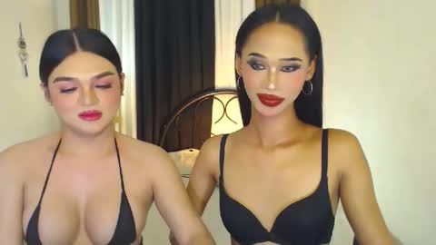 ashly online show from June 4, 2:17 am