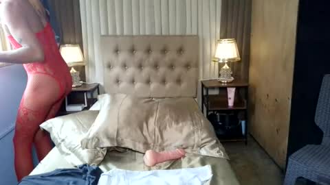 seductive_astrid online show from July 10, 5:01 am