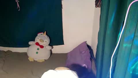 Snapshot of seductive_chailyn chatting on September 12, 9:55 am just call me baby online show from September 12, 9:55 am