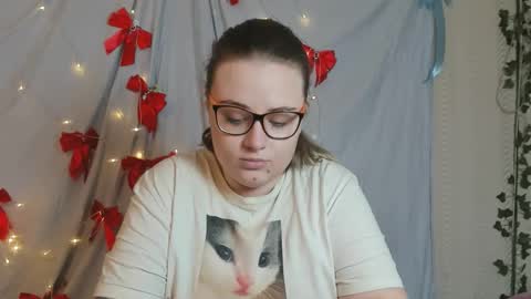 seductive_she_wolf online show from January 7, 2:55 pm