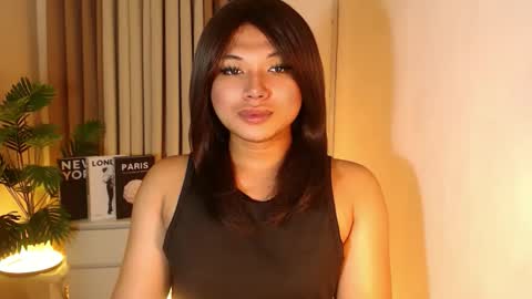 Deluxe online show from October 16, 9:35 pm