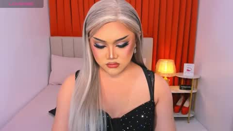 Natalie Mefford online show from March 9, 11:46 pm