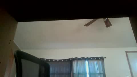 Aaron Guitar online show from February 16, 2:32 pm