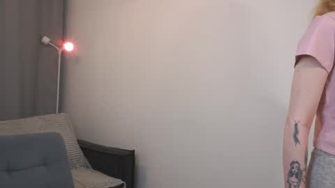 See Its honey bunny  im Lana online show from June 2, 5:26 pm