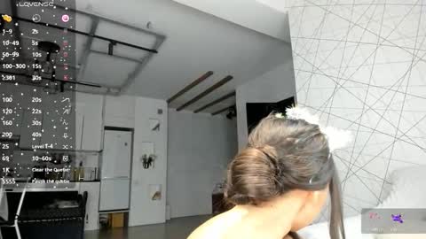 Snapshot of seeeyoumin chatting on October 11, 2:11 pm Akira Youri online show from October 11, 2:11 pm