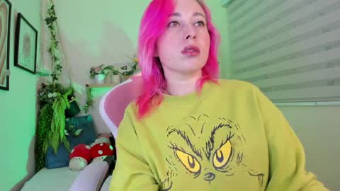 Yeyis  online show from April 9, 2:59 am