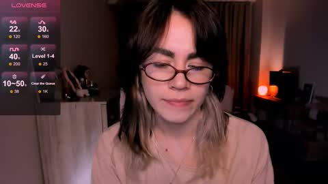 selectrra online show from March 6, 2:40 pm