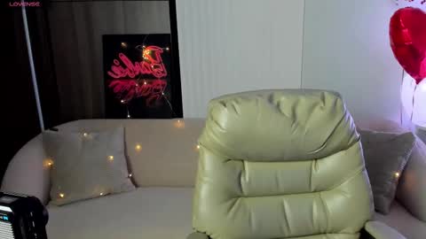 Selena online show from March 2, 1:15 am