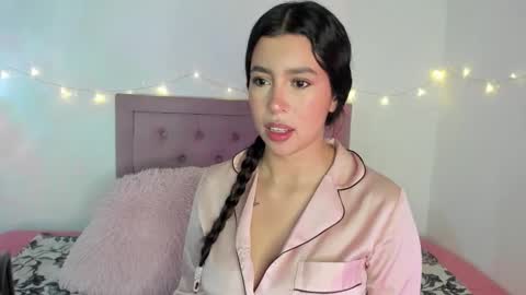 Karol. online show from December 18, 11:33 pm