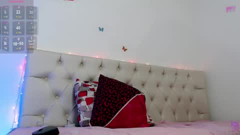 selene online show from April 22, 6:37 pm