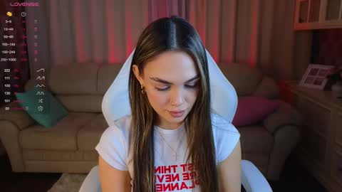 Eve online show from February 24, 2:04 pm