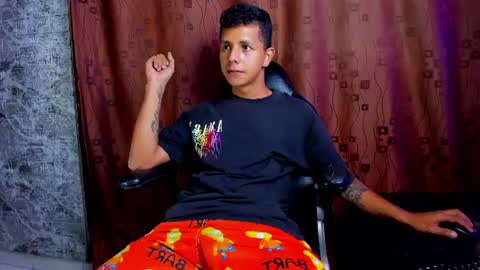 selfsuck_balls online show from August 3, 12:55 pm