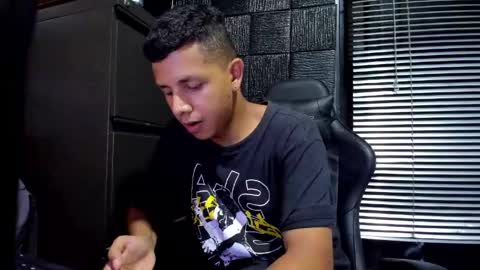 selfsuck_balls online show from May 26, 11:00 pm