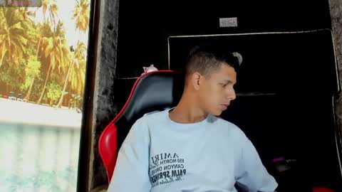 selfsuck_balls online show from June 1, 12:17 pm