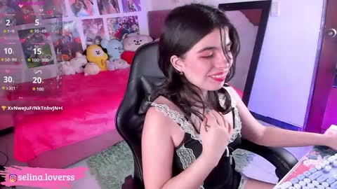 Selina online show from April 17, 3:09 am