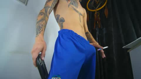 sem_alas online show from October 12, 1:53 am