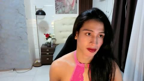 Snapshot of sensual_goergia chatting on September 17, 12:58 am sensual_goergia online show from September 17, 12:58 am