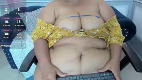 Sophie     online show from November 16, 3:58 pm