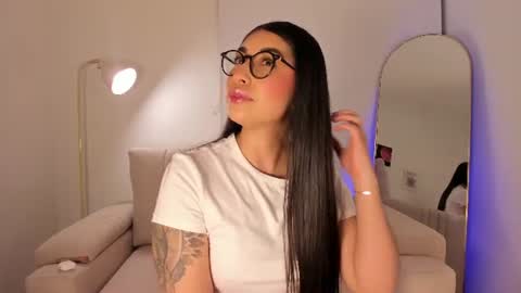 sensualhaven_ online show from August 2, 12:01 am