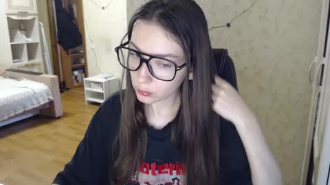 Snapshot of senxual__ chatting on October 5, 10:23 am senxual__ online show from October 5, 10:23 am