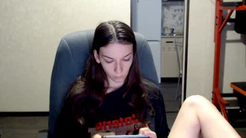 Snapshot of senxual__ chatting on December 4, 10:18 am senxual__ online show from December 4, 10:18 am