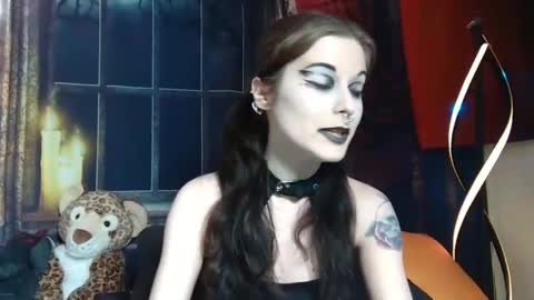 Seraphin Munster online show from March 12, 6:53 pm