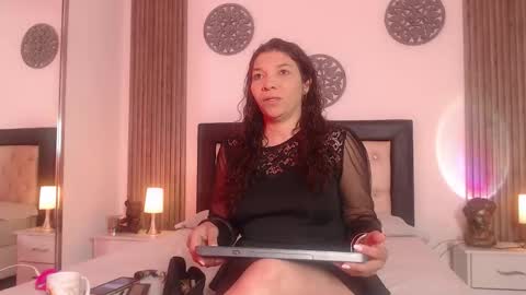 Serena online show from November 4, 11:00 am