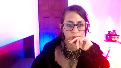 Serena Xyz online show from December 13, 8:37 pm