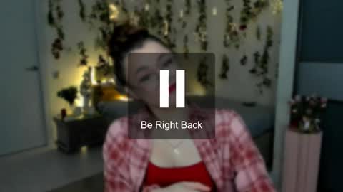 Ophelia online show from April 21, 4:25 pm