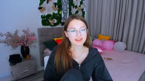 Ophelia online show from March 3, 10:42 pm