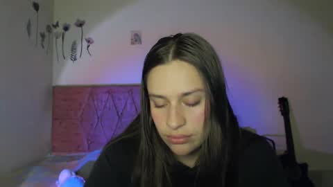 serenity_crystal online show from November 7, 12:14 am