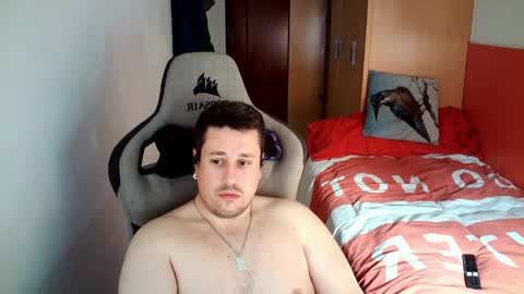 Pollos online show from April 11, 2:54 pm