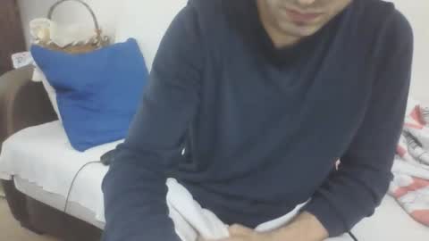 sero98313230 online show from October 14, 12:41 pm