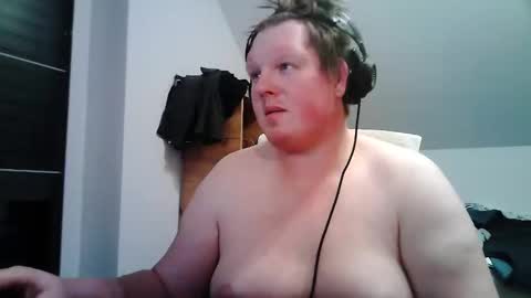 setcuna online show from February 11, 10:35 pm