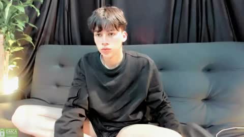 seth_ryder online show from December 7, 6:05 am