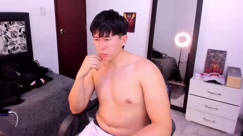 david  online show from March 8, 11:39 pm