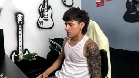 sex_love_sweat online show from November 23, 6:55 am